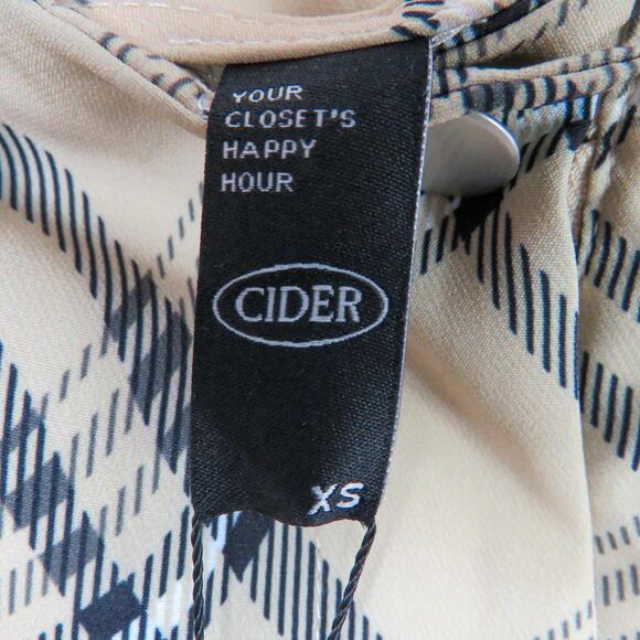 Cider Wavy Tan & Black Plaid Wide Leg Flared Pants XS Extra Small Y2k Retro - Picture 4 of 6